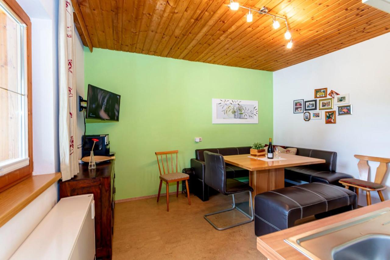 מריה אלם אם שטיינרנן מיר Appartements Dreimaederlhaus מראה חיצוני תמונה